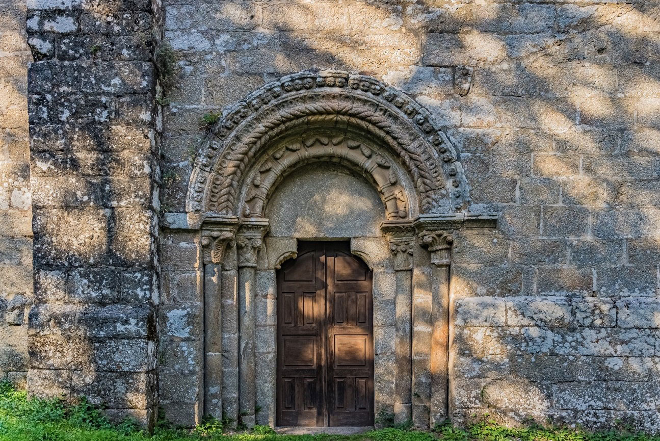 Iglesia de Santa María de Pesqueiras